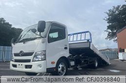 hino dutro 2015 GOO_NET_EXCHANGE_0401987A30241101W001