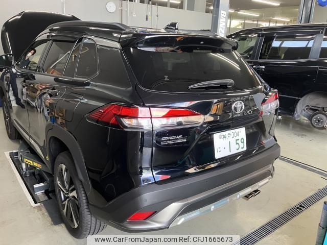 toyota corolla-cross 2023 CFJ1665673 image 2