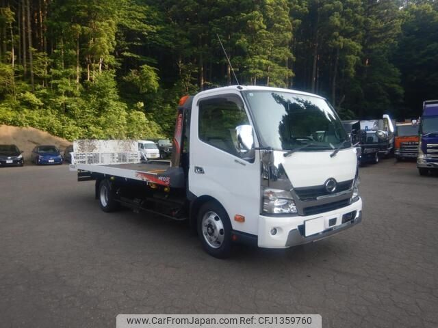 hino dutro 2018 CFJ1359760 image 1