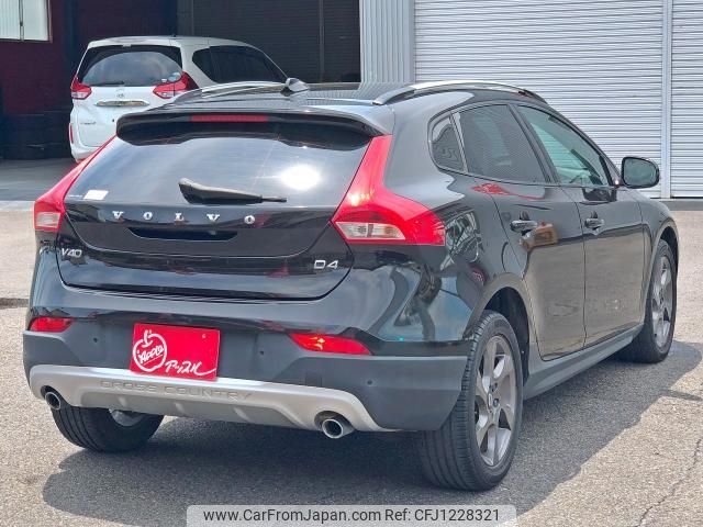 volvo v40 2016 quick_quick_LDA-MD4204T_YV1MZA8RDG2104348 image 2