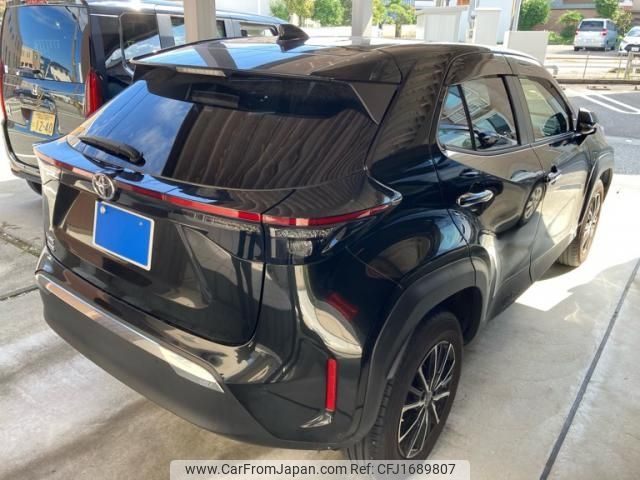 toyota yaris-cross 2022 CFJ1689807 image 2