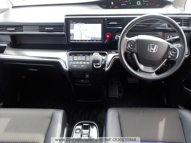 honda stepwagon 2019 -HONDA--Stepwgn 6AA-RP5--RP5-1085992---HONDA--Stepwgn 6AA-RP5--RP5-1085992- image 2