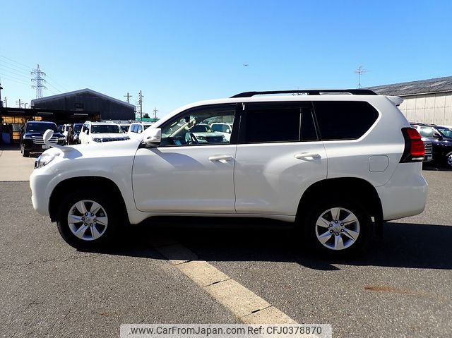 toyota land-cruiser-prado 2020 24121815 image 2