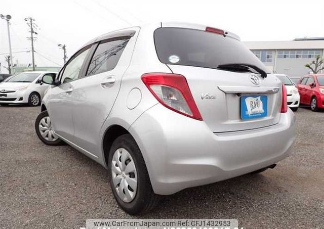 toyota vitz 2012 646828-N2025040321F-24 image 2