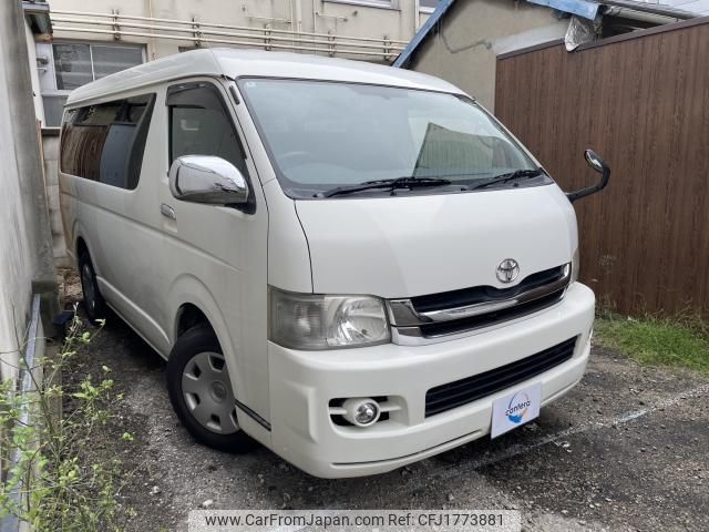 toyota hiace-wagon 2010 CFJ1773881 image 1