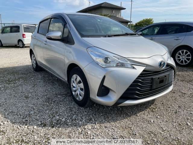 toyota vitz 2017 -TOYOTA--Vitz NHP130--NHP130-2024909---TOYOTA--Vitz NHP130--NHP130-2024909- image 1