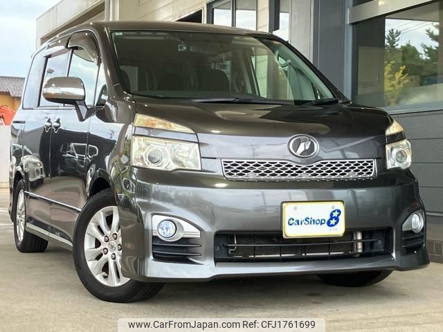 toyota voxy 2012 CFJ1761699 image 1