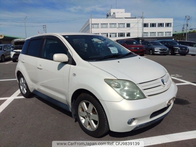 toyota ist 2002 ENHANCEAUTO_1_ea283360 image 1