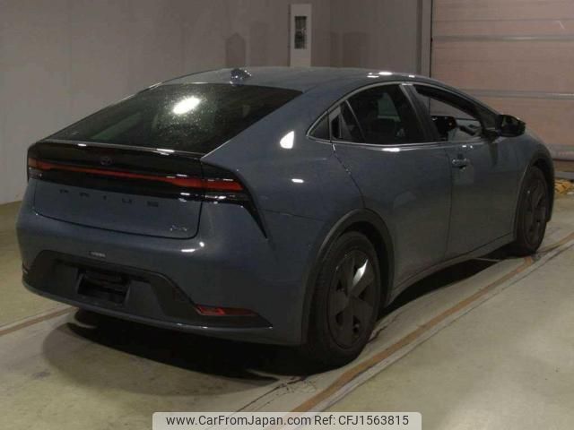 toyota prius 2024 CFJ1563815 image 2