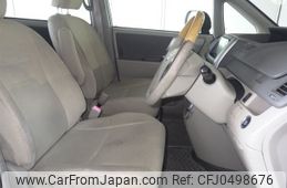 toyota noah 2010 NIKYO_NY36967