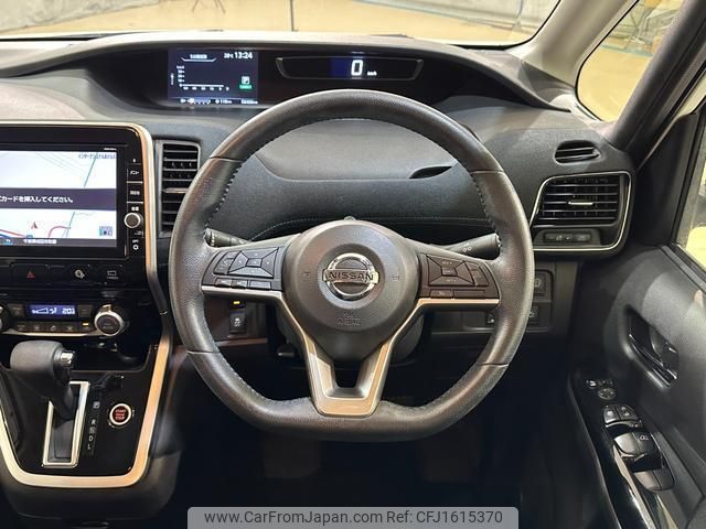 nissan serena 2016 CFJ1615370 image 2