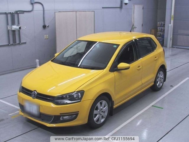 volkswagen polo 2011 -VOLKSWAGEN 【尾張小牧 531り1313】--VW Polo 6RCBZ-WVWZZZ6RZBU057500---VOLKSWAGEN 【尾張小牧 531り1313】--VW Polo 6RCBZ-WVWZZZ6RZBU057500- image 1
