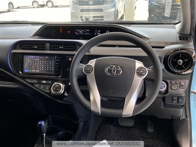 toyota aqua 2016 CFJ1532532 image 2