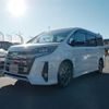 toyota noah 2018 quick_quick_DBA-ZRR80W_ZRR80-0430207 image 8