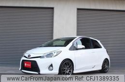 toyota vitz 2013 CFJ1389335