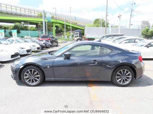 toyota 86 2018 quick_quick_DBA-ZN6_ZN6-084545 image 2