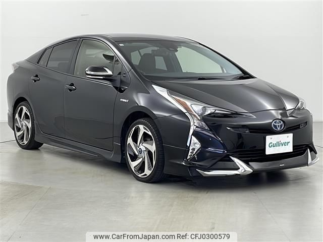 toyota prius 2018 -TOYOTA--Prius DAA-ZVW55--ZVW55-8057004---TOYOTA--Prius DAA-ZVW55--ZVW55-8057004- image 1