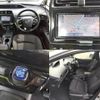 toyota prius 2020 quick_quick_DAA-ZVW55_ZVW55-6015959 image 9