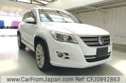 volkswagen tiguan 2010 ENHANCEAUTO_1_ea296457