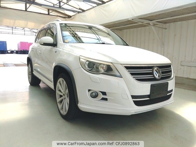 volkswagen tiguan 2010 ENHANCEAUTO_1_ea296457 image 1