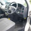 toyota granvia 2004 CFJ0288959 image 2