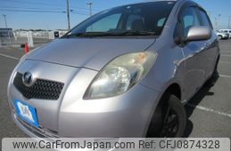 toyota vitz 2006 Y2025030027A-12