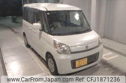 suzuki spacia 2013 CFJ1871236