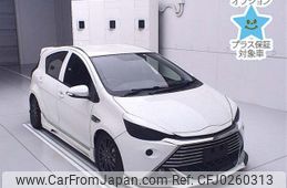 toyota aqua 2015 -TOYOTA--AQUA NHP10-2403372---TOYOTA--AQUA NHP10-2403372-