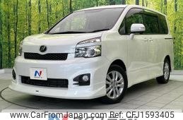 toyota voxy 2012 CFJ1593405