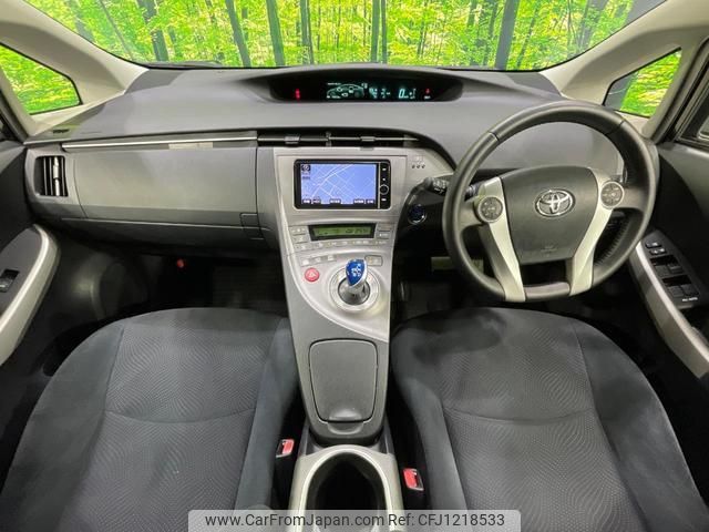 toyota prius 2014 quick_quick_ZVW30_ZVW30-1816311 image 2