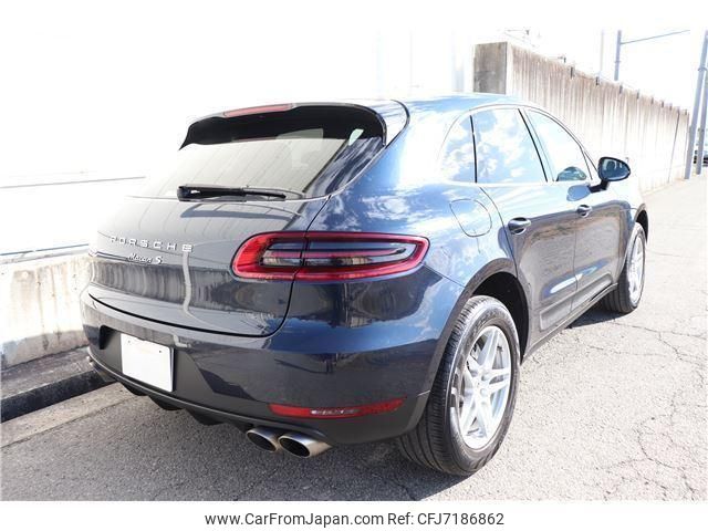 porsche macan 2016 quick_quick_ABA-95BCTM_WP1ZZZ95ZHLB23048 image 2