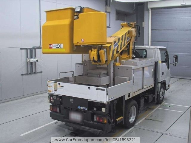 isuzu elf-truck 2013 CFJ1593221 image 2