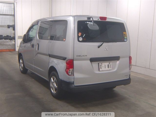 mitsubishi delica-van 2016 CFJ1628311 image 2