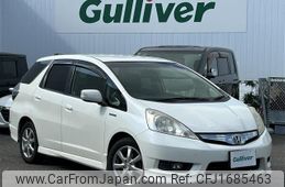 honda fit-shuttle 2013 CFJ1685463