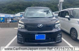 toyota voxy 2011 CFJ1673781