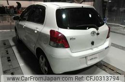 toyota vitz 2009 TE592