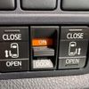 toyota voxy 2014 CFJ1607490 image 7