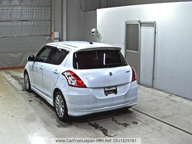 suzuki swift 2012 CFJ1829781 image 2