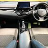 toyota c-hr 2019 quick_quick_ZYX10_ZYX10-2177339 image 2