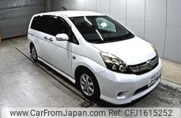 toyota isis 2011 CFJ1615252