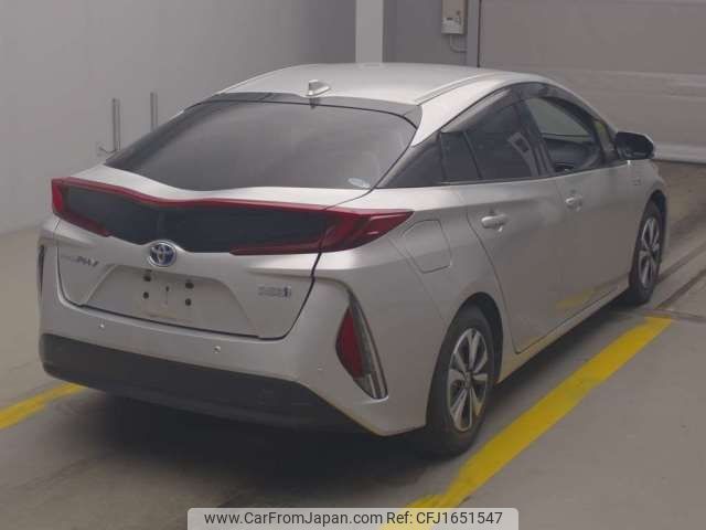 toyota prius-phv 2018 CFJ1651547 image 2