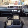 toyota hiace-wagon 2017 quick_quick_TRH214W_TRH214-0048741 image 10