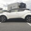 toyota c-hr 2020 quick_quick_6AA-ZYX11_ZYX11-2021960 image 2