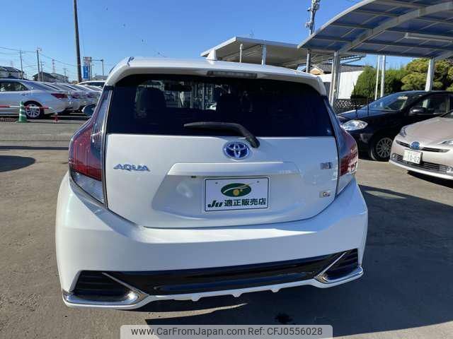 toyota aqua 2015 -TOYOTA 【名変中 】--AQUA NHP10--2476306---TOYOTA 【名変中 】--AQUA NHP10--2476306- image 2