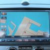 nissan note 2010 3282185-Y2024110218A-21 image 9