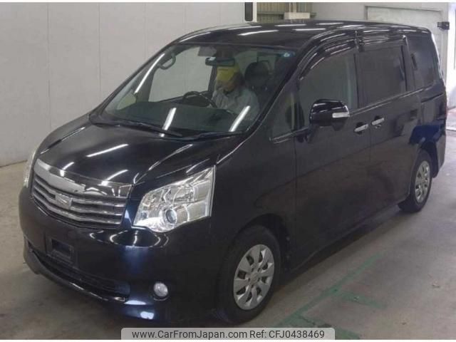 toyota noah 2013 quick_quick_DBA-ZRR70G_0590367 image 1