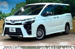 toyota voxy 2018 CFJ1598014