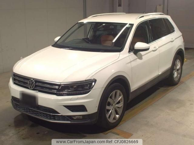 volkswagen tiguan 2020 quick_quick_LDA-5NDFGF_WVGZZZ5NZKW918131 image 1