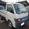 daihatsu-hijet-truck-1997-2761-car_2b077cba-509d-4cff-b61d-5e7bbe7cd7d3