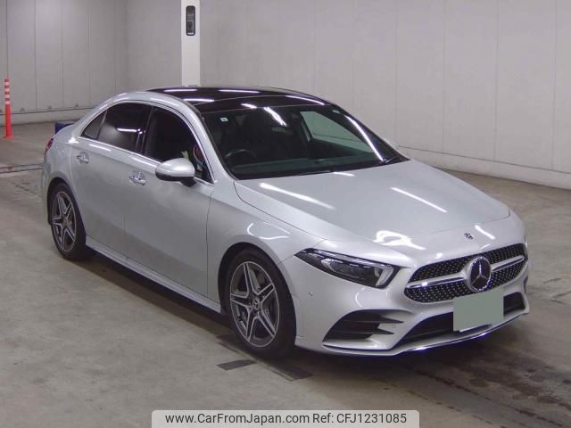 mercedes-benz a-class 2019 quick_quick_5BA-177147M_WDD1771472W014285 image 1
